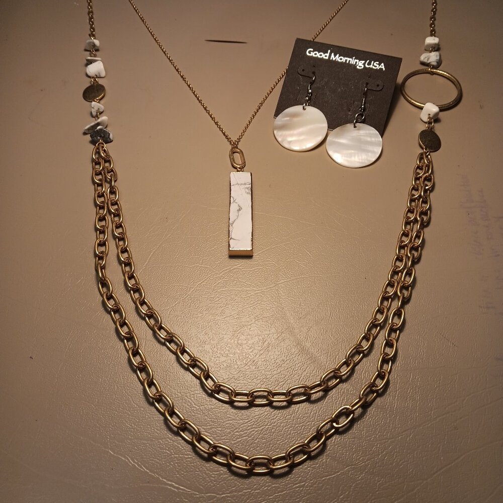 3 pc jewelry lot - marble tones w/ gold tone necklaces & shell earrings - NWT -